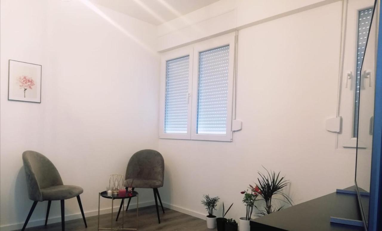 Apartman Aria Apartment Dugi Rat Exterior photo